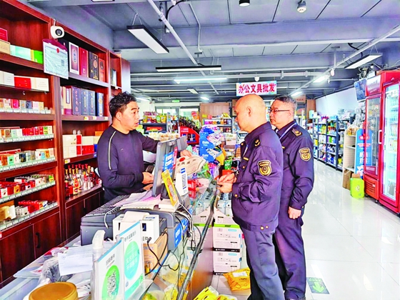 許昌市市場監管局示范區分局 清源打鏈，重拳整治“特供酒”亂象